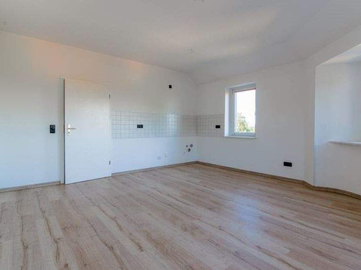 Mehrfamilienhaus, Wohnhaus Hohenstein-Ernstthal Ernstthal - 2 Zimmer, 450.000&euro; | Angebot:25746534