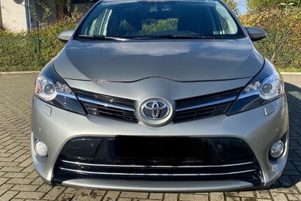 Toyota Corolla Verso 87.000 km 12.000 &euro; Wolfenbüttel 38300