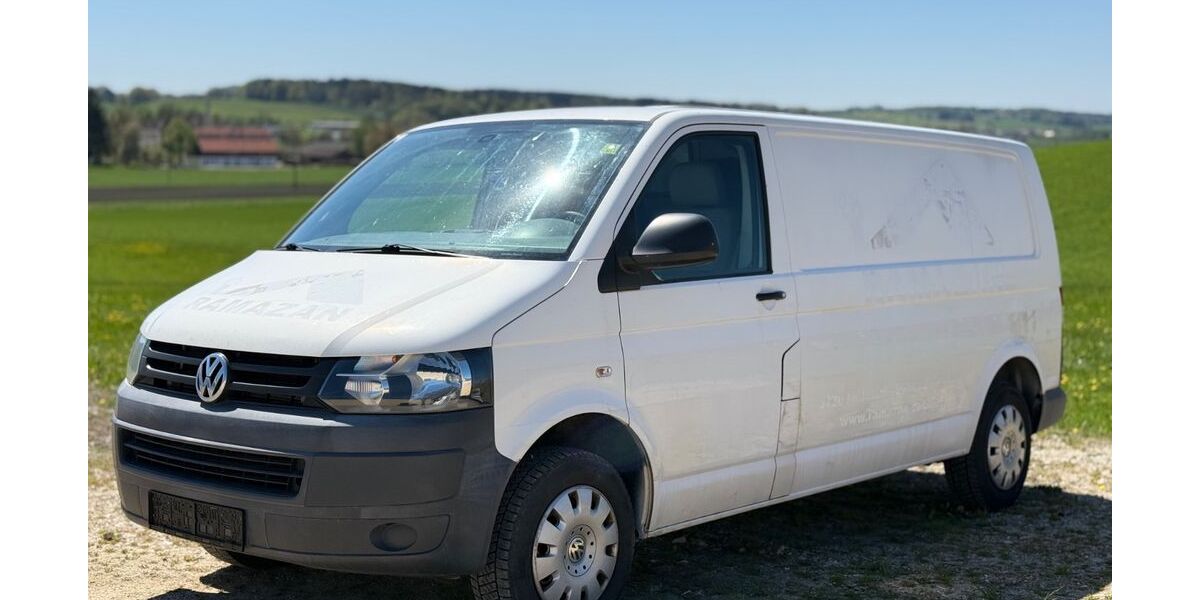 VW T5 Transporter 174.185 km 6.950 &euro; München 80639