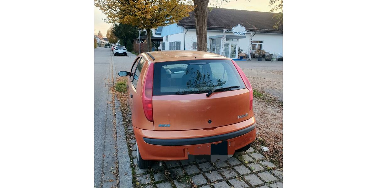 Fiat Punto 159.000 km 700 &euro; Marktoberdorf 87616