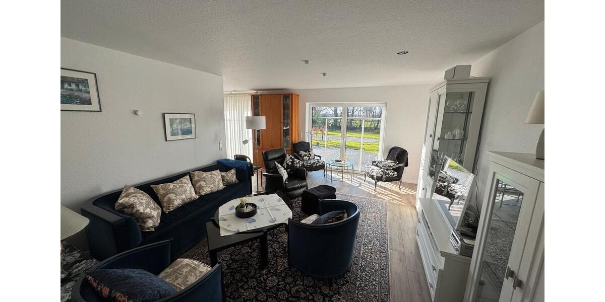 Erdgeschoßwohnung Blomberg - 3 Zimmer, 110 m&sup2;, 1.800&euro; | Angebot:19719172