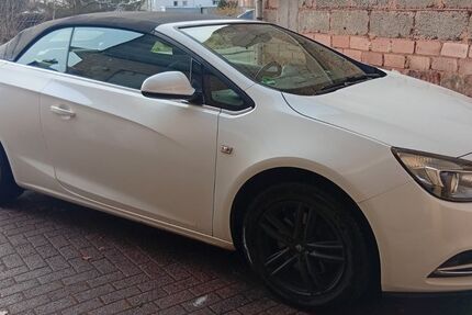 Opel Cascada 152.000 km 11.000 &euro; Linden 66851