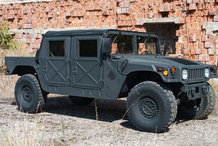Hummer H1 5.850 km 54.900 € berching 92334