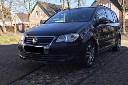VW Touran 258.000 km 4.150 &euro; Moers 47443