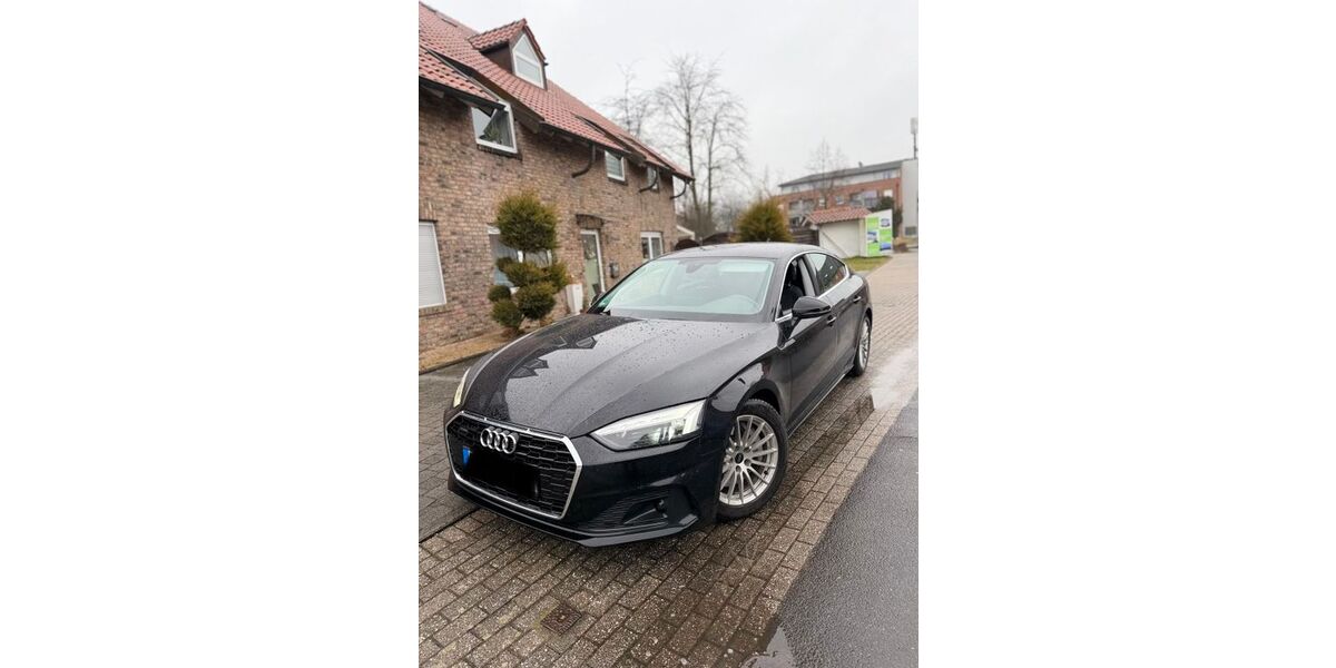 Audi A5 69.000 km 26.950 &euro; Wesel 46485
