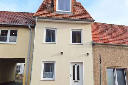 Haus Gützkow - 2 Zimmer, 69 m&sup2;, 425&euro; | Angebot:25991672