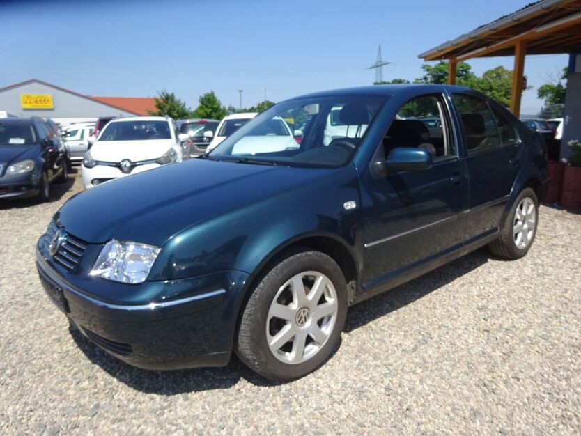 VW Bora 207.373 km 850 € Dresden 01219