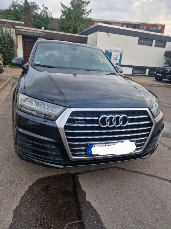 Q7
