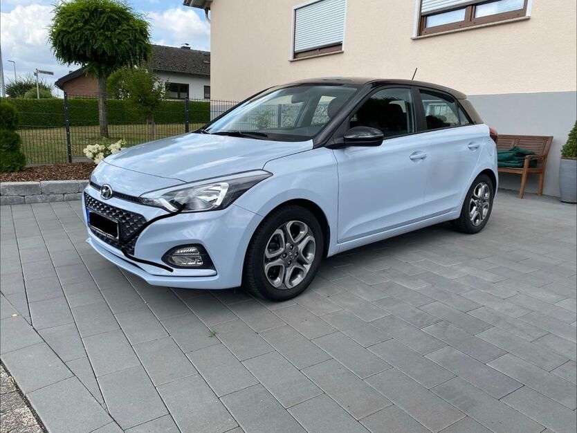 Hyundai i20 110.000 km 9.500 € Dornburg 65599