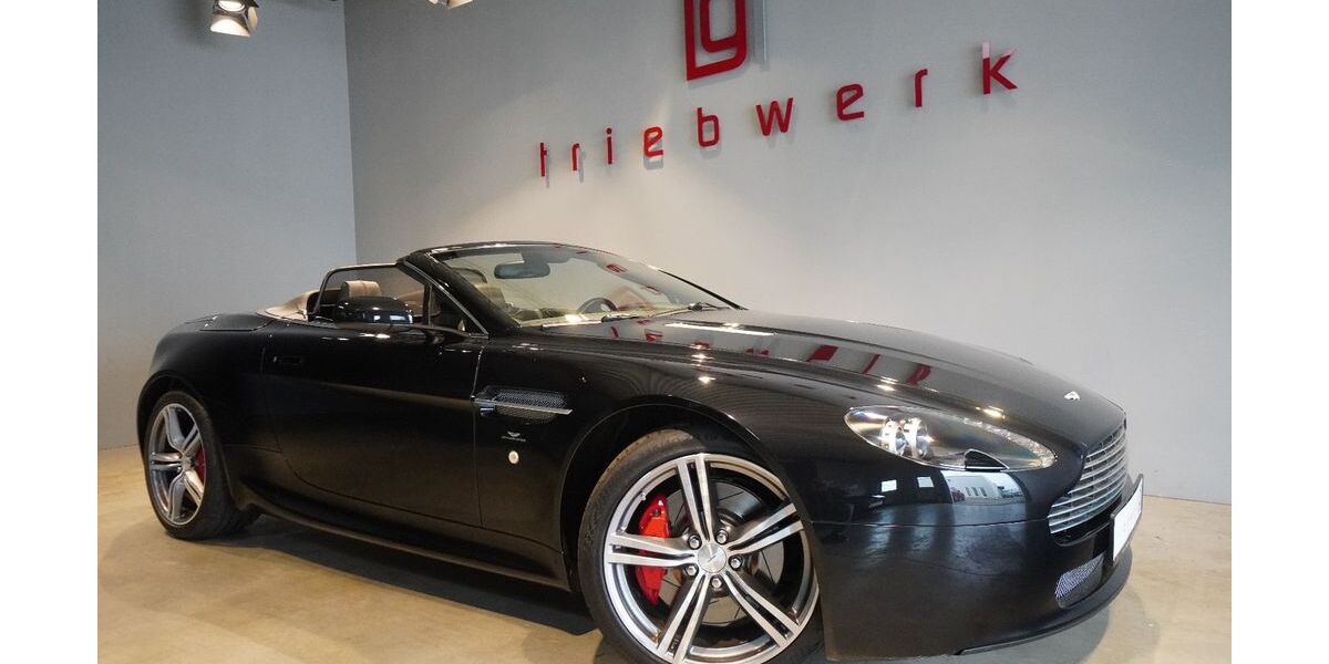 Aston Martin V8 Vantage 28.000 km 64.941 € Duisburg 47228