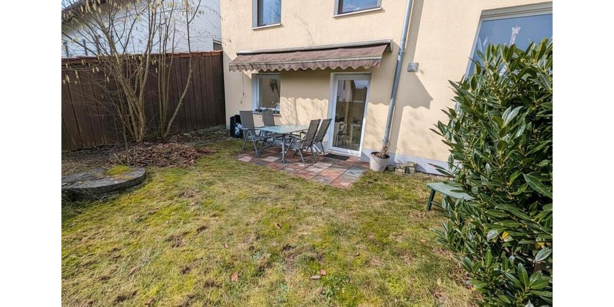 Etagenwohnung Bernhardswald - 2 Zimmer, 44 m&sup2;, 680&euro; | Angebot:25918868