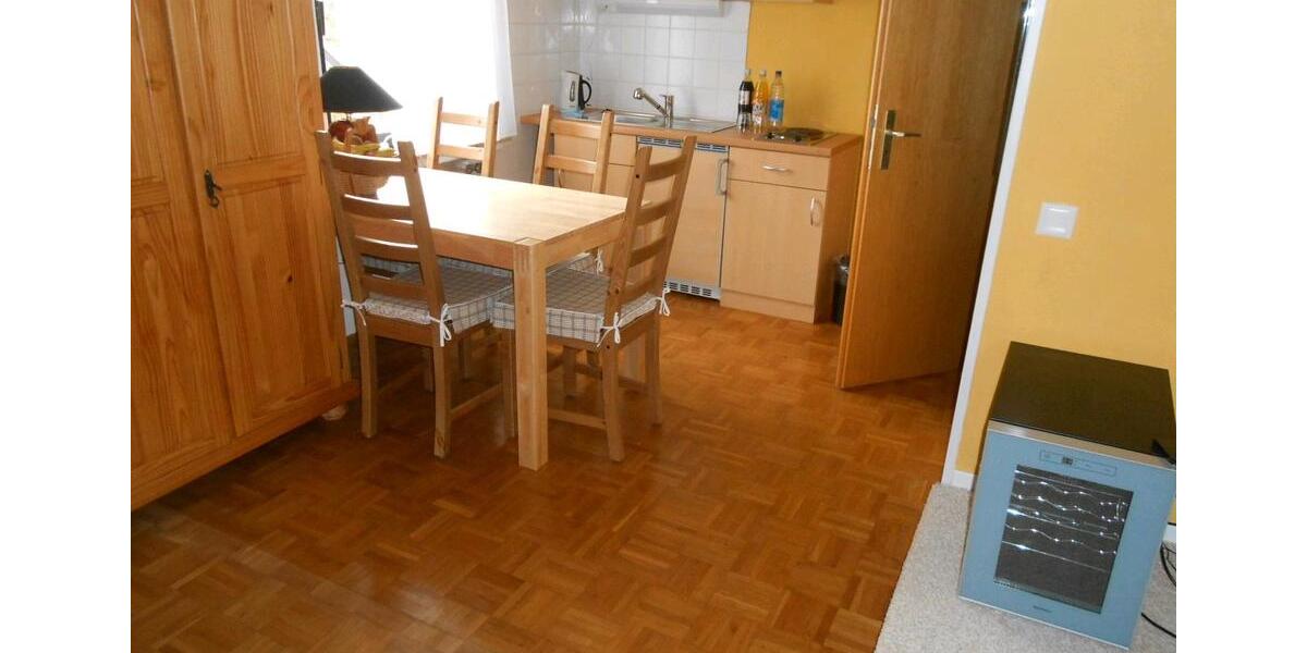 Etagenwohnung Windeck - 2 Zimmer, 126 m&sup2;, 550&euro; | Angebot:25416110