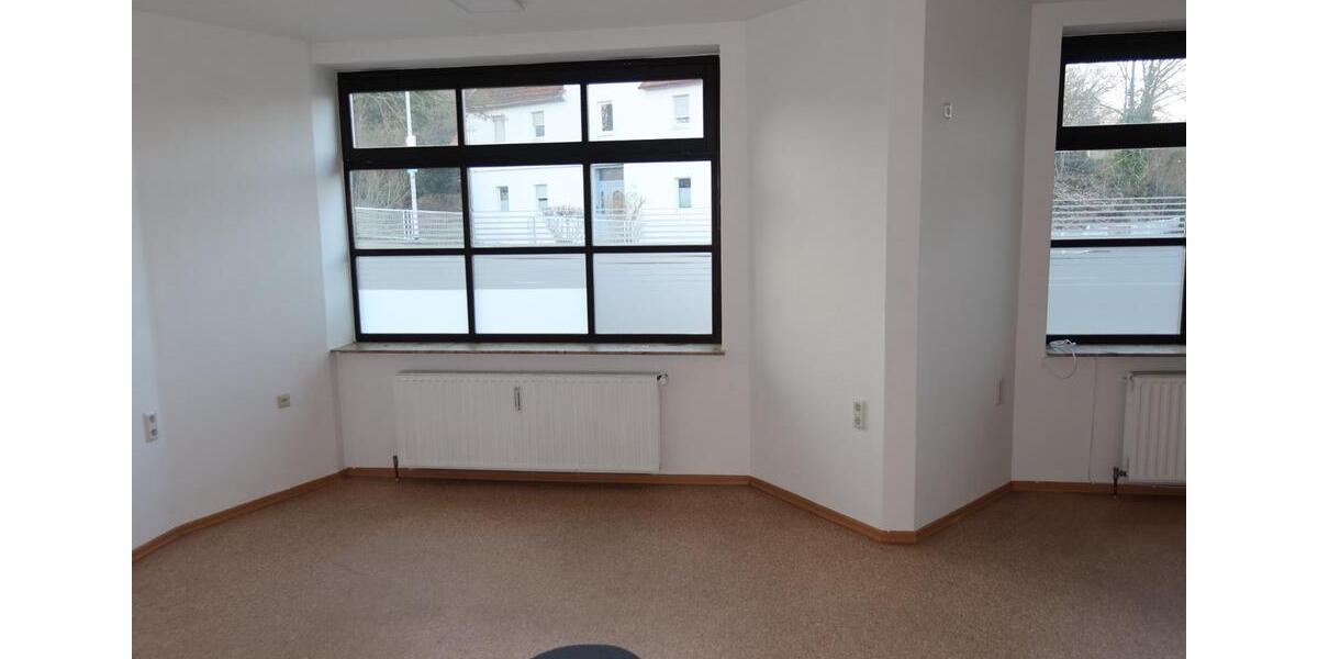 Gewerbeobjekt Schwalmstadt - 850&euro; | Angebot:25357209
