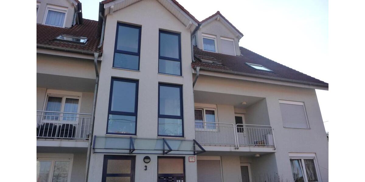 3 Raum Wohnung 76qm Frienstedt mit Balkon 3 zimmer