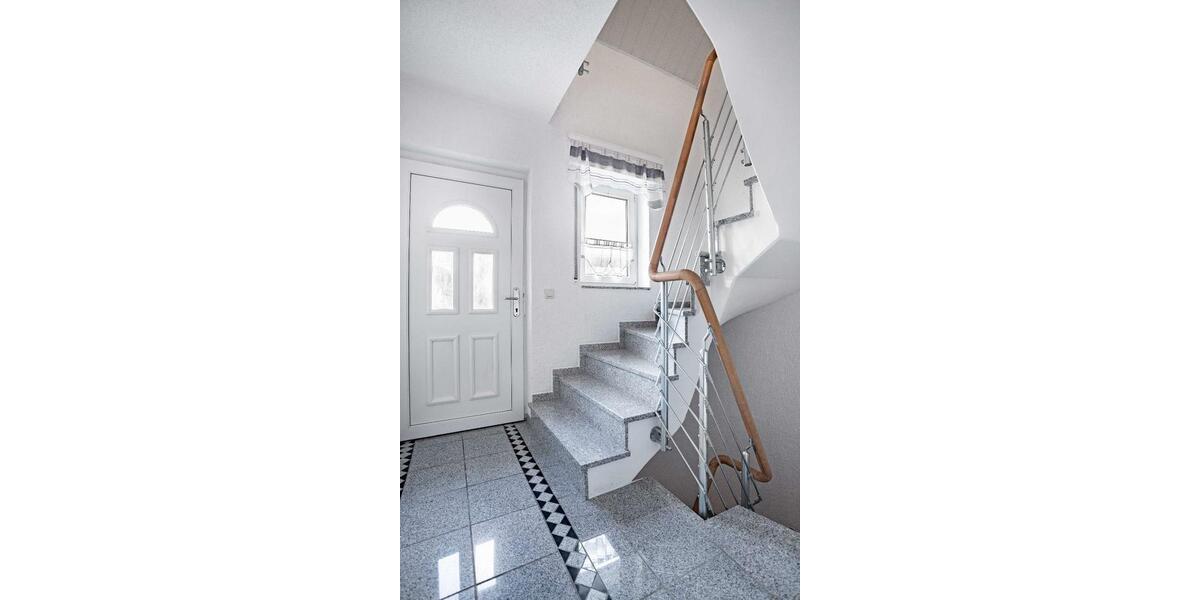 Doppelhaushälfte Soest - 8 Zimmer, 205 m&sup2;, 410.000&euro; | Angebot:26877070