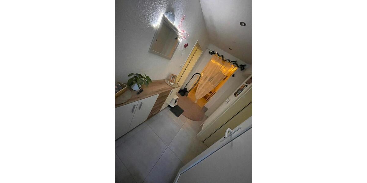 3 ZKB zu vermieten ab dem 01.05.2026 Kellergeschosswohnung 3 zimmer