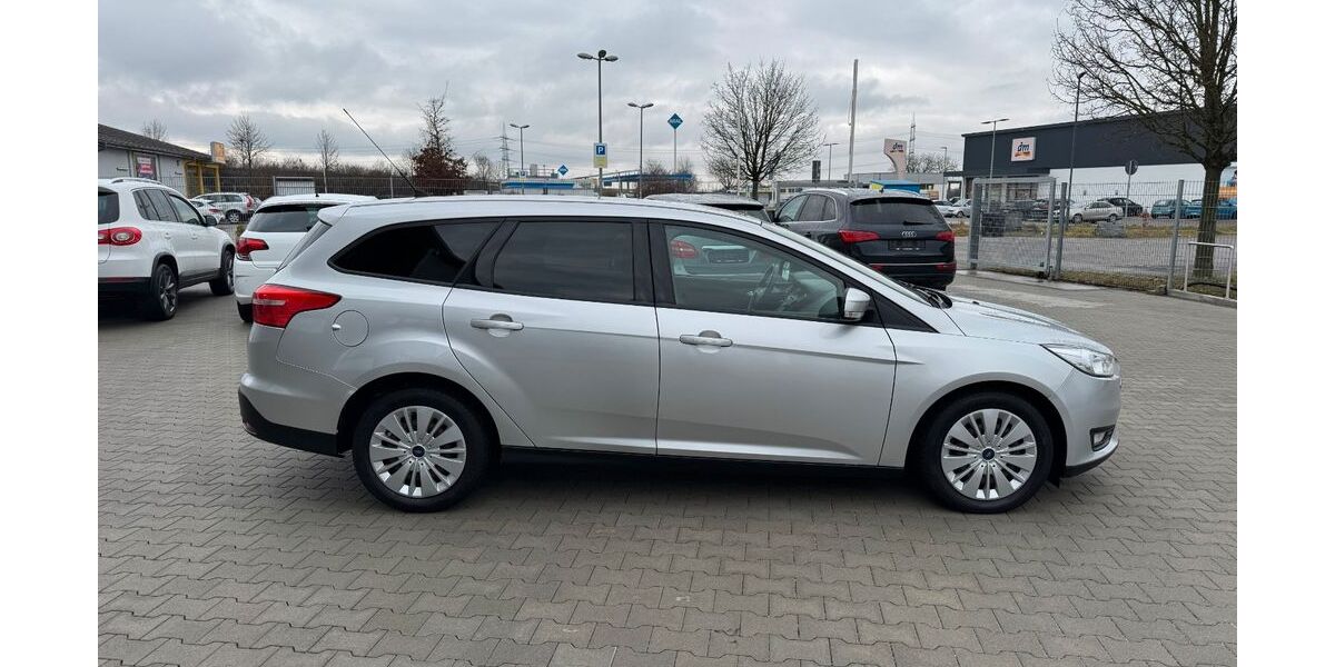 Ford Focus 139.000 km 7.750 &euro; Riegel 79359