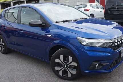 Dacia Sandero 3.080 km 16.480 &euro; Solingen 42651