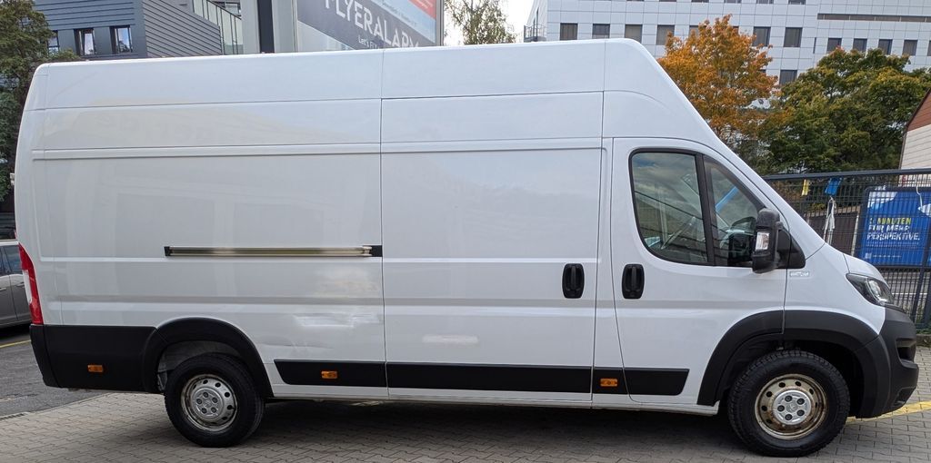 Peugeot Boxer 161.438 km 15.850 € Würzburg 97078