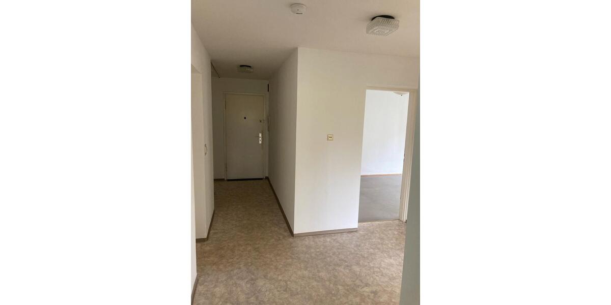 Etagenwohnung Augsburg Lechhausen - 3 Zimmer, 70 m&sup2;, 265.000&euro; | Angebot:27084583