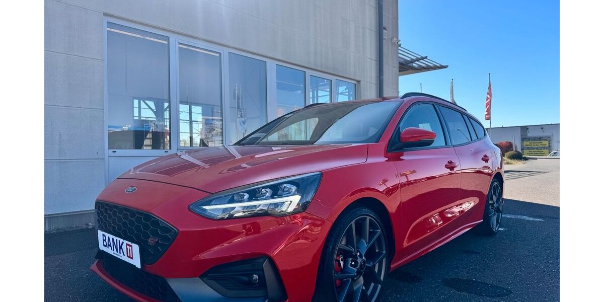 Ford Focus 15.629 km 29.000 &euro; Hückelhoven 41836