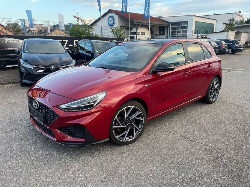 i30