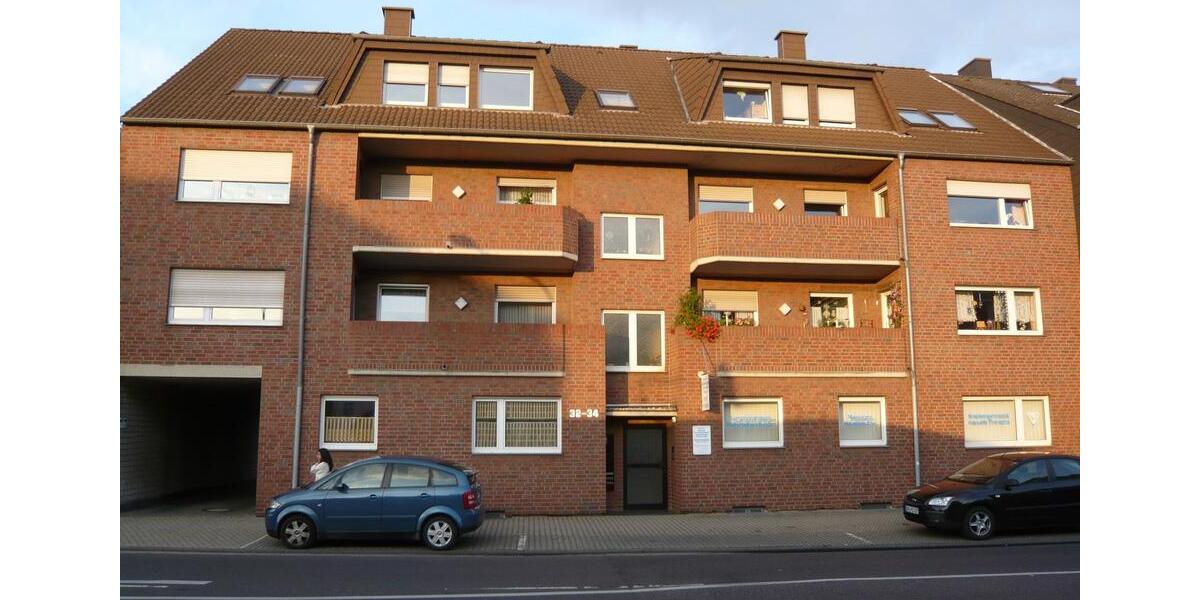 Dachgeschoßwohnung Düren Mariaweiler-Hoven - 3 Zimmer, 82 m&sup2;, 740&euro; | Angebot:24830764