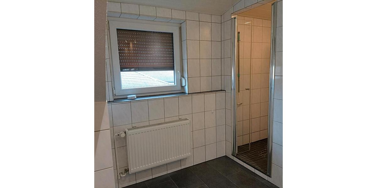 Etagenwohnung Isenbüttel - 3 Zimmer, 85 m&sup2;, 690&euro; | Angebot:25294342