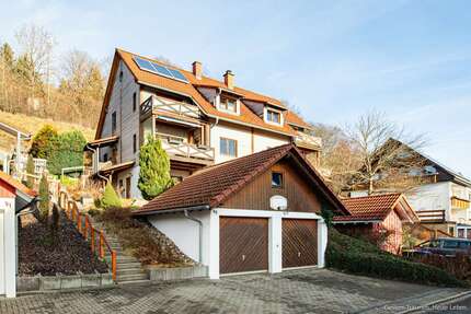 Haus zum Kaufen in Titisee-Neustadt 475.000 € 166 m² 6 zimmer