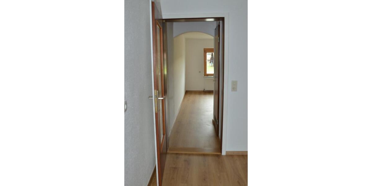 Helle 2-Zimmer-Wohnung in ruhiger Lage zimmer