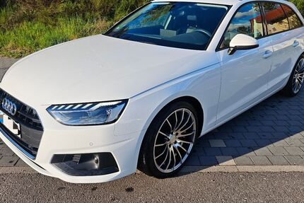 Audi A4 89.300 km 24.200 &euro; Enkenbach-Alsenborn 67677