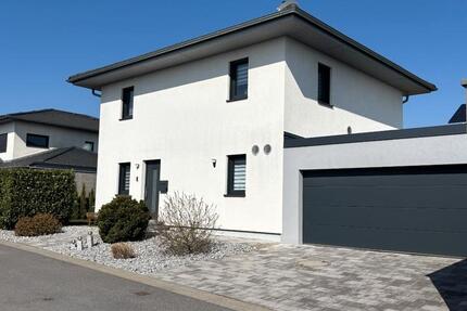 Haus Unterpleichfeld - 4 Zimmer, 114 m&sup2;, 590.000&euro; | Angebot:27115583