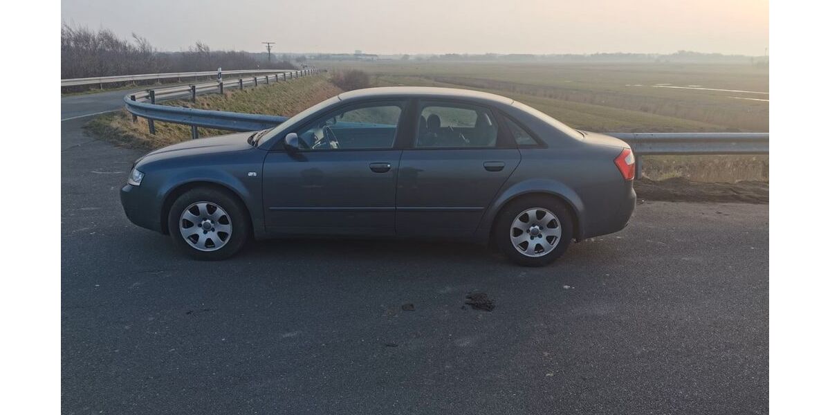 Audi A4 226.693 km 2.500 &euro; Sankt Peter Ording 25826