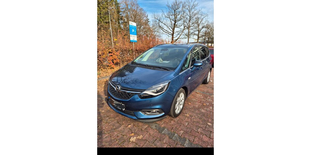 Opel Zafira 109.000 km 12.800 € München 81375