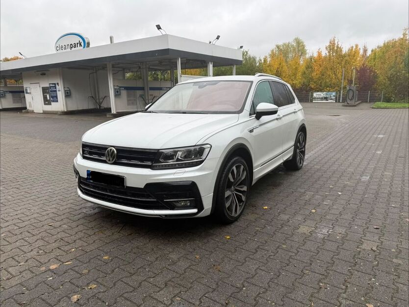 VW Tiguan 148.500 km 22.990 € Salzgitter Bad 38259