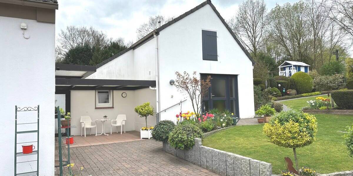 Mehrfamilienhaus, Wohnhaus Bremen / Schönebeck Schönebeck - 5 Zimmer, 137 m&sup2;, 275.000&euro; | Angebot:25777972