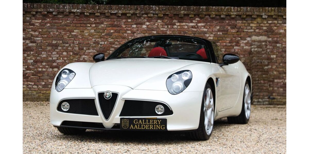 Alfa Romeo 8C 9.731 km 298.500 &euro; AP / Brummen 