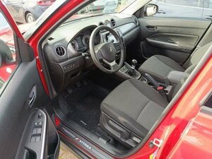 Suzuki Vitara 1,4 BOOST COMFORT 34.555 km 16.960 &euro; Höhenkirchen-Siegertsbrun 85635