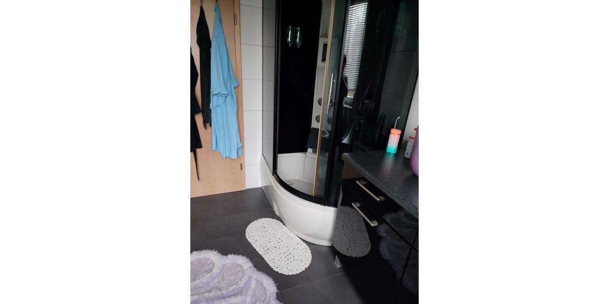 Terrassenwohnung Bergneustadt - 3 Zimmer, 114 m&sup2;, 1.100&euro; | Angebot:26384282