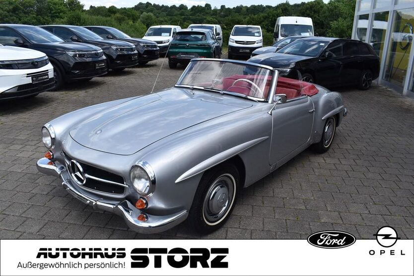 Mercedes-Benz 190 13.989 km 119.990 € Villingen-Schwenningen 78052