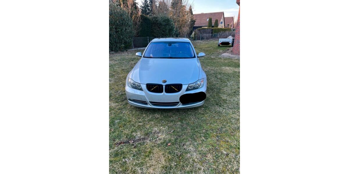 BMW 330 333.454 km 3.800 &euro; Oetzen 29588