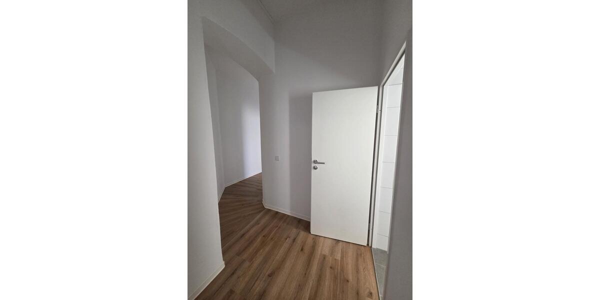 Erdgeschoßwohnung Halle (Saale) Damaschkestraße - 3 Zimmer, 80 m&sup2;, 640&euro; | Angebot:26649067