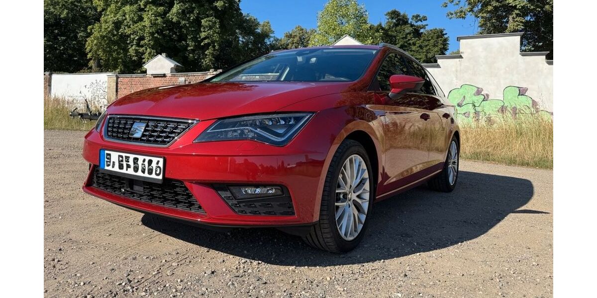 Seat Leon 31.000 km 13.699 &euro; Glauchau 08371