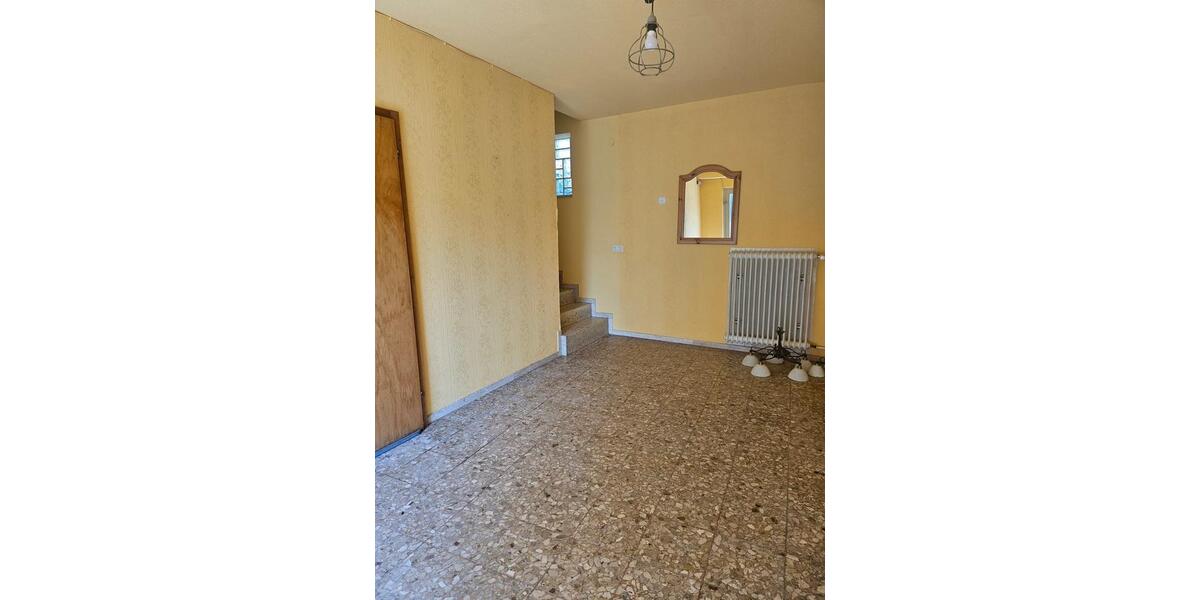 Einfamilienhaus Wallerfangen - 15 Zimmer, 250 m&sup2;, 275.000&euro; | Angebot:26888785