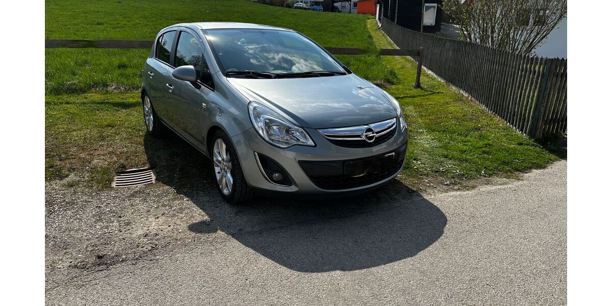 Opel Corsa 99.600 km 4.500 &euro; Au in der Hallertau 84072