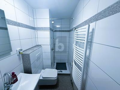 STILVOLL WOHNEN IN RUHIGER LAGE  SOFORT EINZIEHEN 3 zimmer