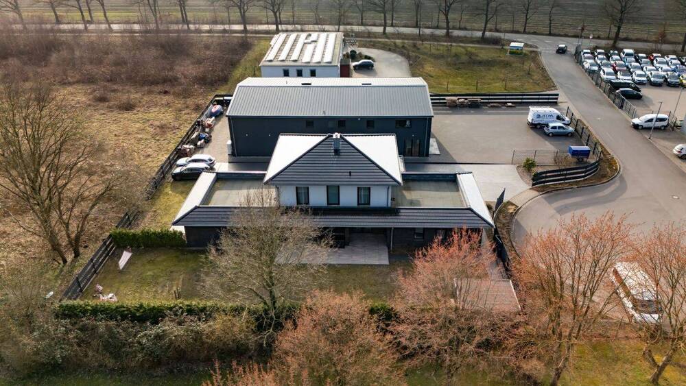 Mehrfamilienhaus, Wohnhaus Neumünster Faldera - 7 Zimmer, 211 m&sup2;, 1.660.000&euro; | Angebot:26260441