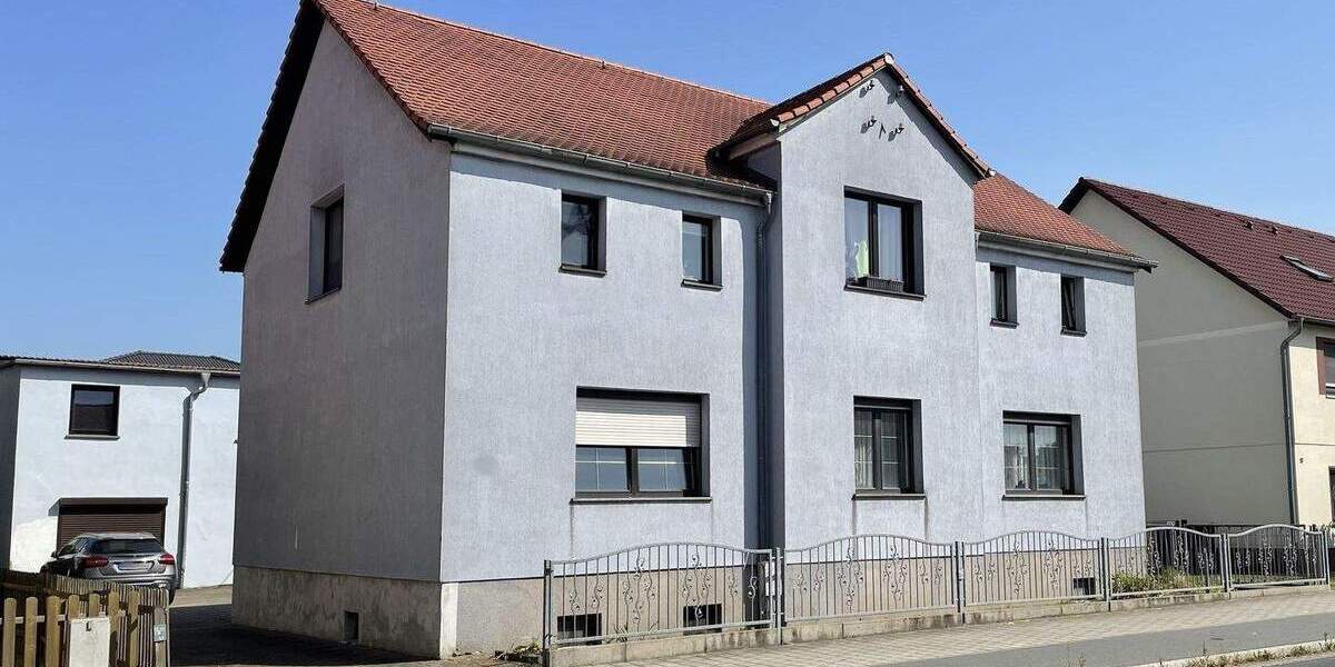 Mehrfamilienhaus, Wohnhaus Heidenau - 9 Zimmer, 150 m&sup2;, 270.000&euro; | Angebot:24532399