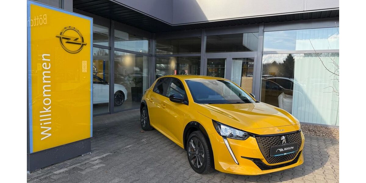 Peugeot 208 28.036 km 15.990 &euro; Gräfenhainichen 06773