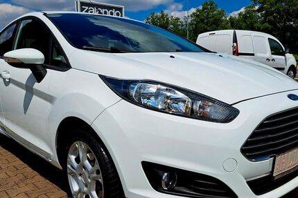 Ford Fiesta 81.796 km 5.555 &euro; Leipzig 04205